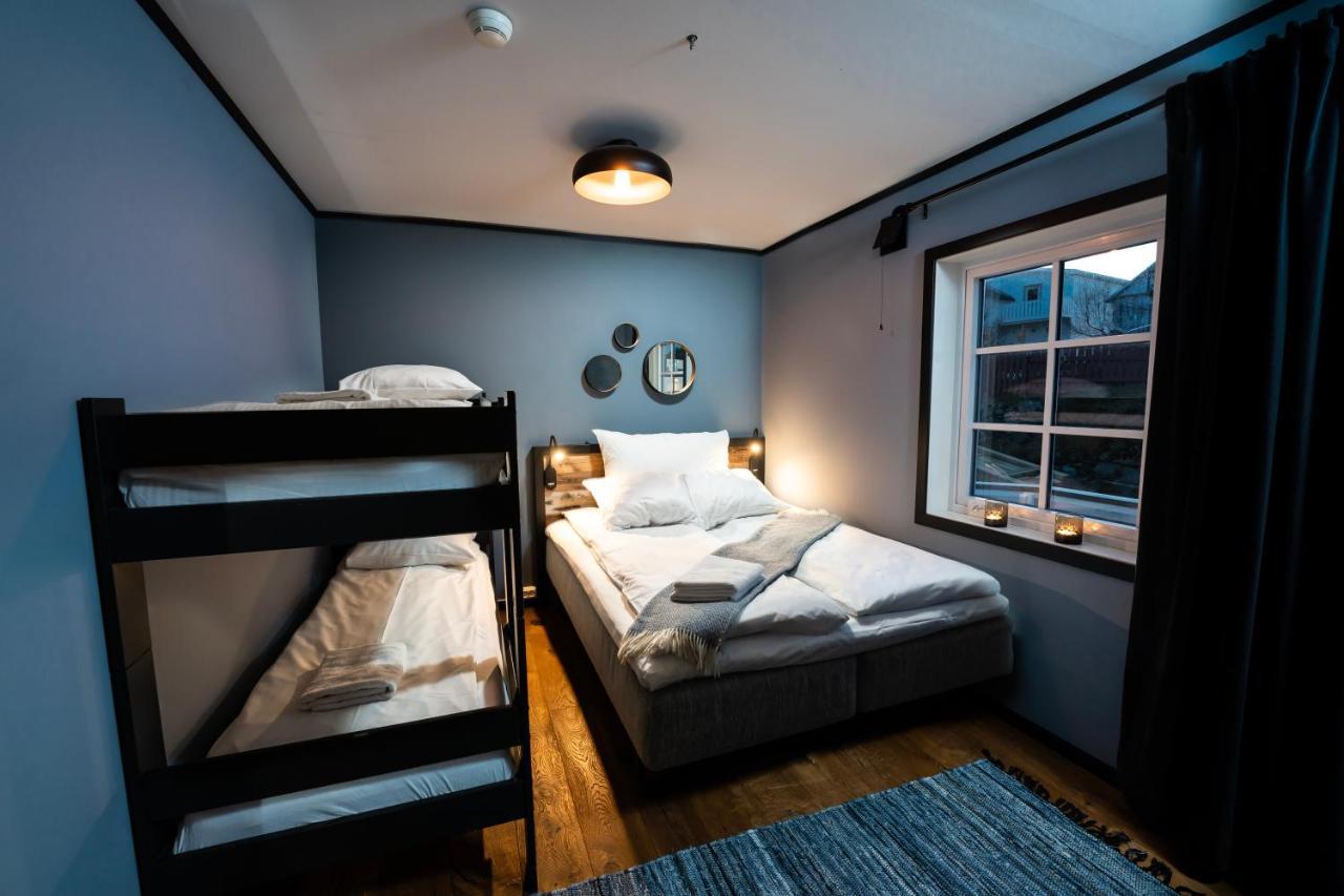 Aparthotel Tobiasbrygga à Henningsvær Extérieur photo