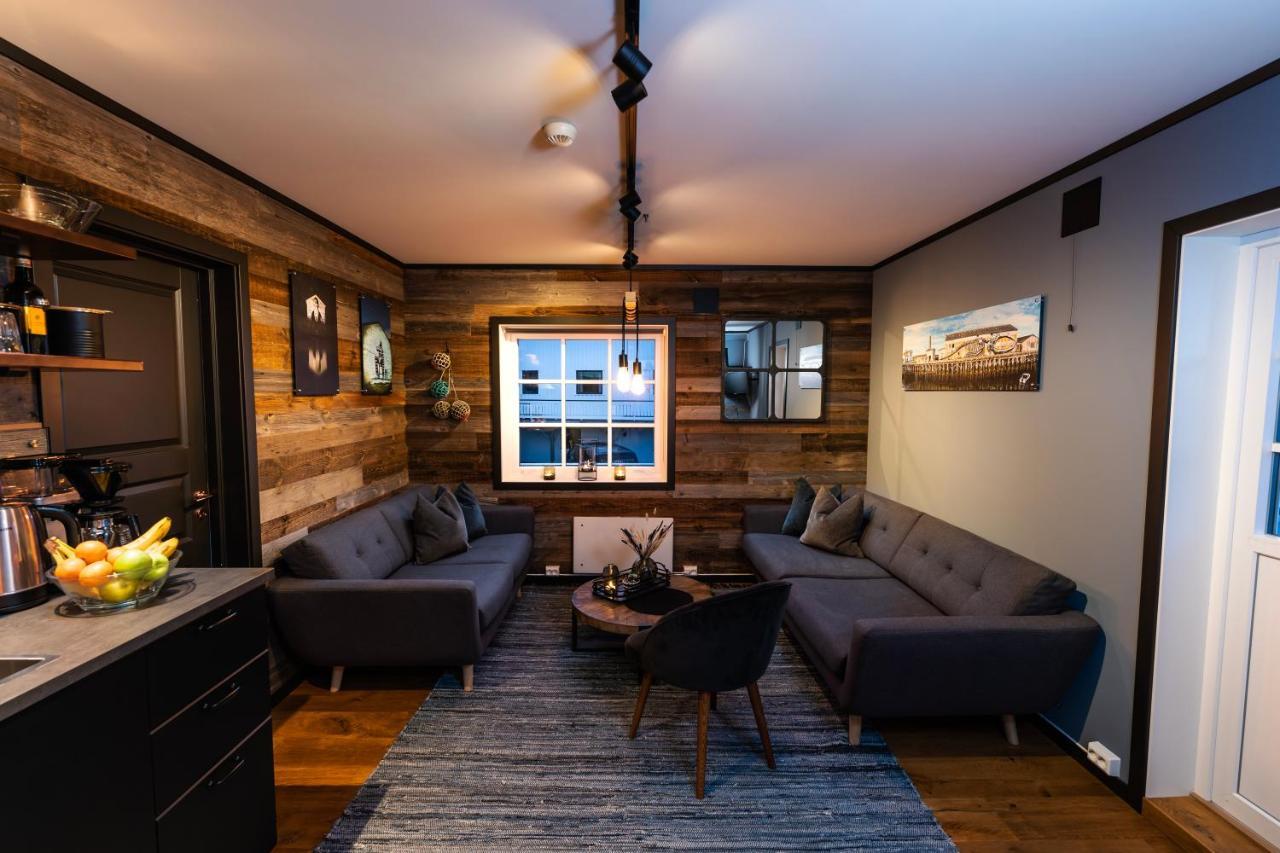 Aparthotel Tobiasbrygga à Henningsvær Extérieur photo