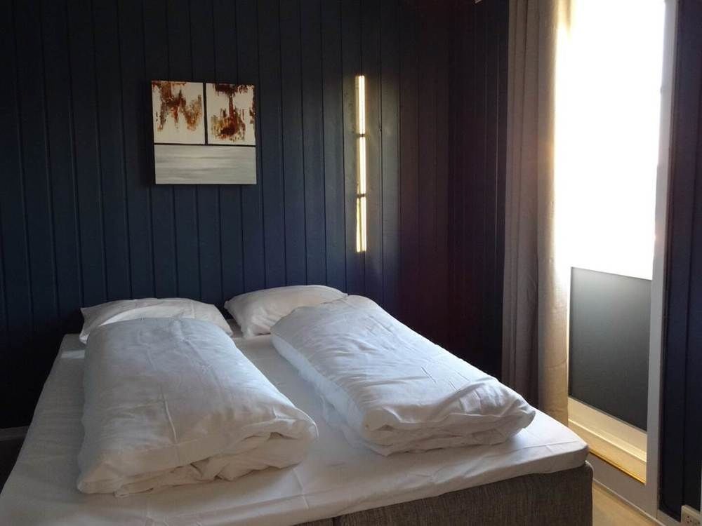 Aparthotel Tobiasbrygga à Henningsvær Extérieur photo